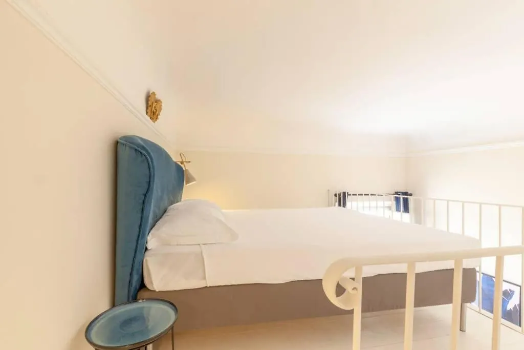 Appartamento Santa Croce. Quiet, Large And Luminous Loft Firenze 0*,